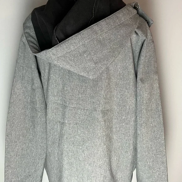 Indianapolis Colts jacket - Brand new with tags - Size: Medium - Picture 3 of 8